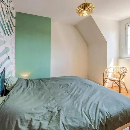 4 Bedroom Beautiful In Holiday home *